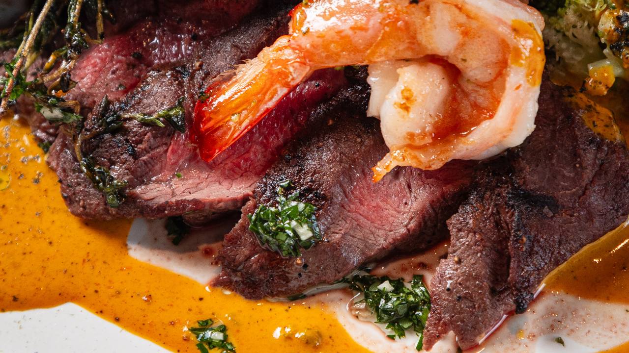 A delicacy from the past: who came up with the idea of eating mussels