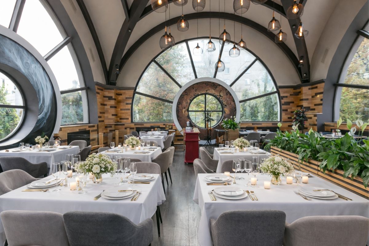 Planning a corporate event or holiday banquet?