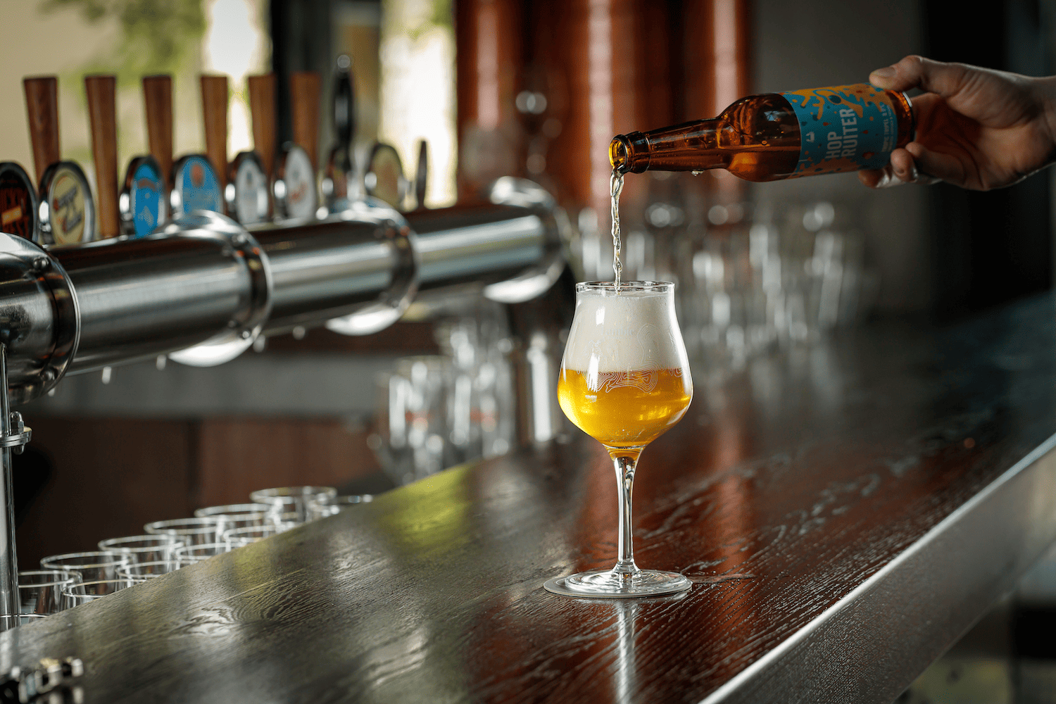 Why does the same beer taste different at home and in a restaurant?